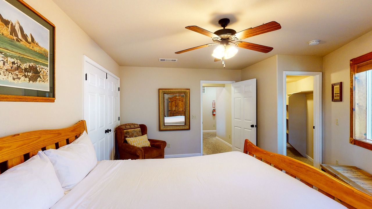Photo of Bedroom in Bass Lake
