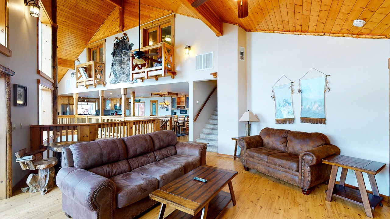 Photo of Livingroom in Bass Lake