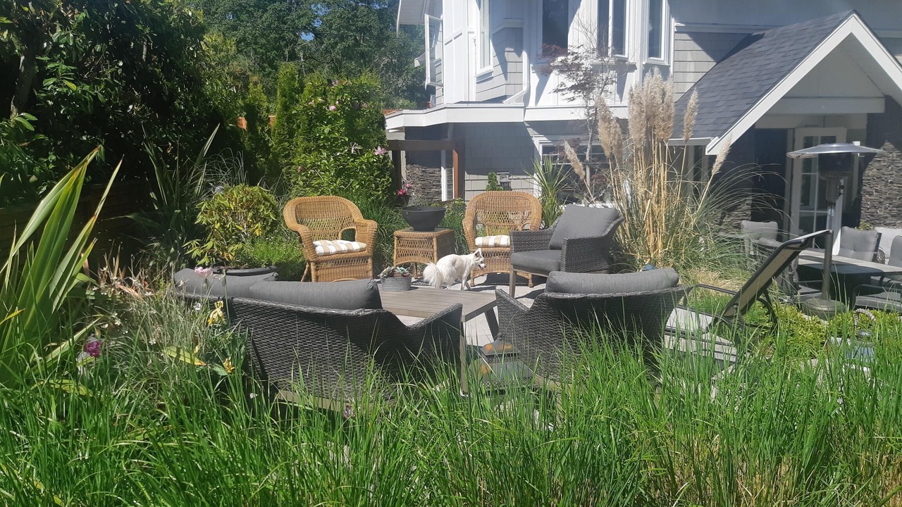 Photo of Patio Balcony in Saanich East