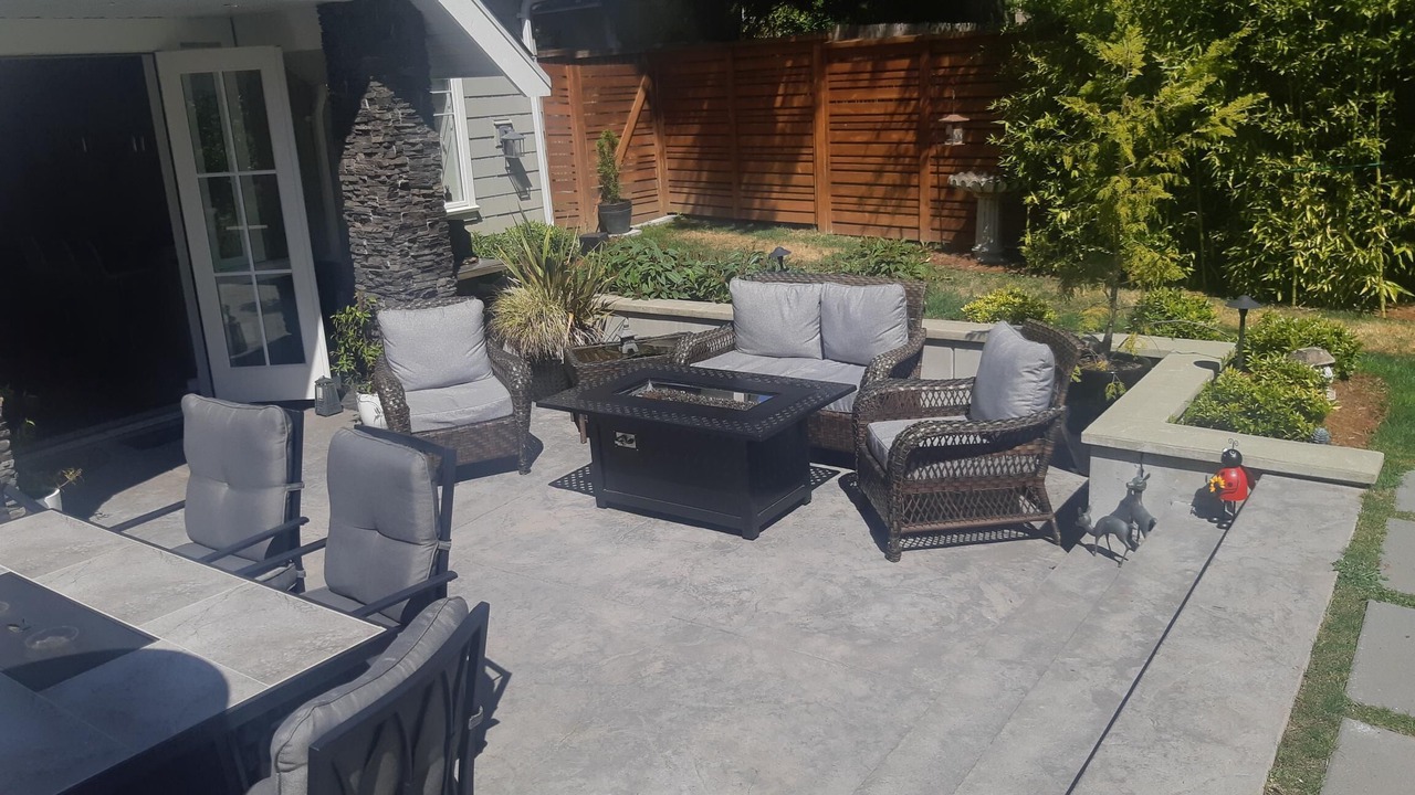 Photo of Patio Balcony in Saanich East