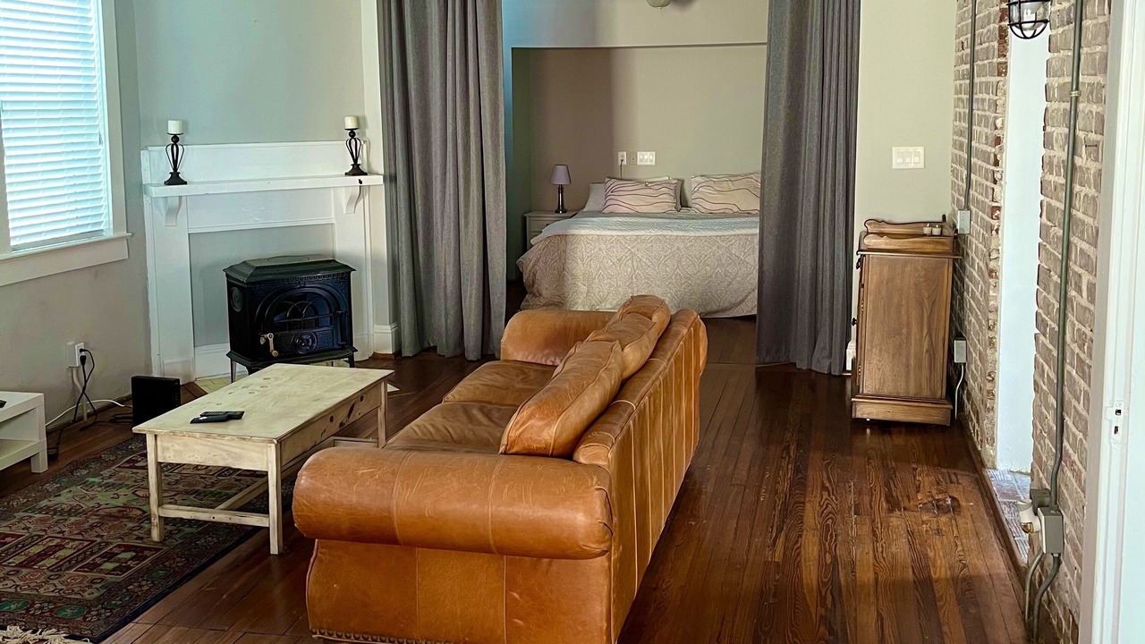 Photo of Bedroom in Charleston Historic District