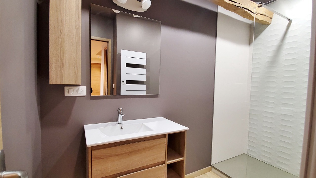 Photo of Bathroom in Embrun