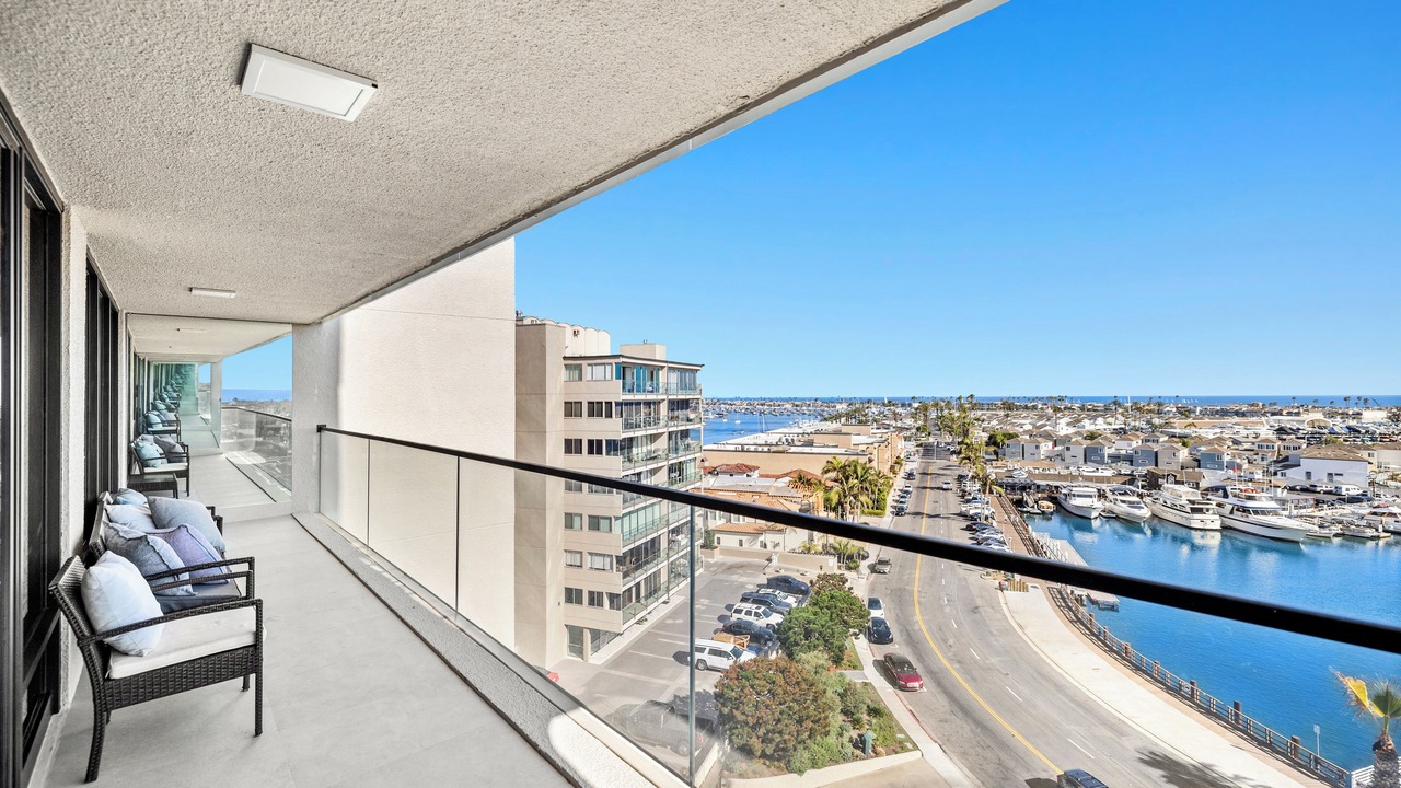 Photo of Patio Balcony in West Newport