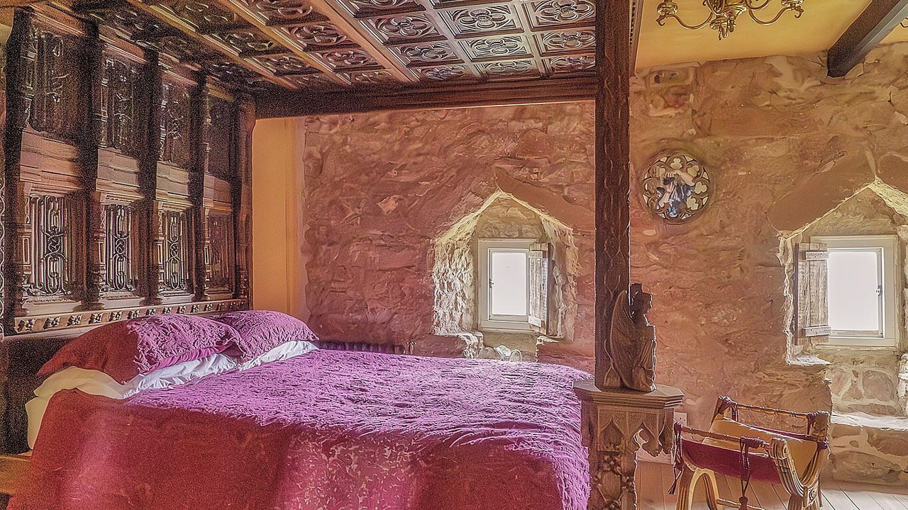 Photo of Bedroom in Caldicot