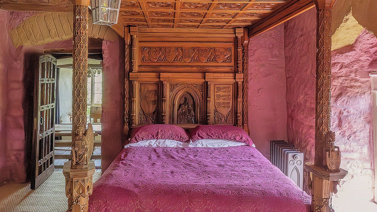 Photo of Bedroom in Caldicot