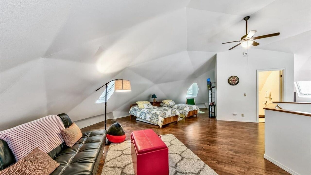 Photo of Livingroom in Country Club Estates