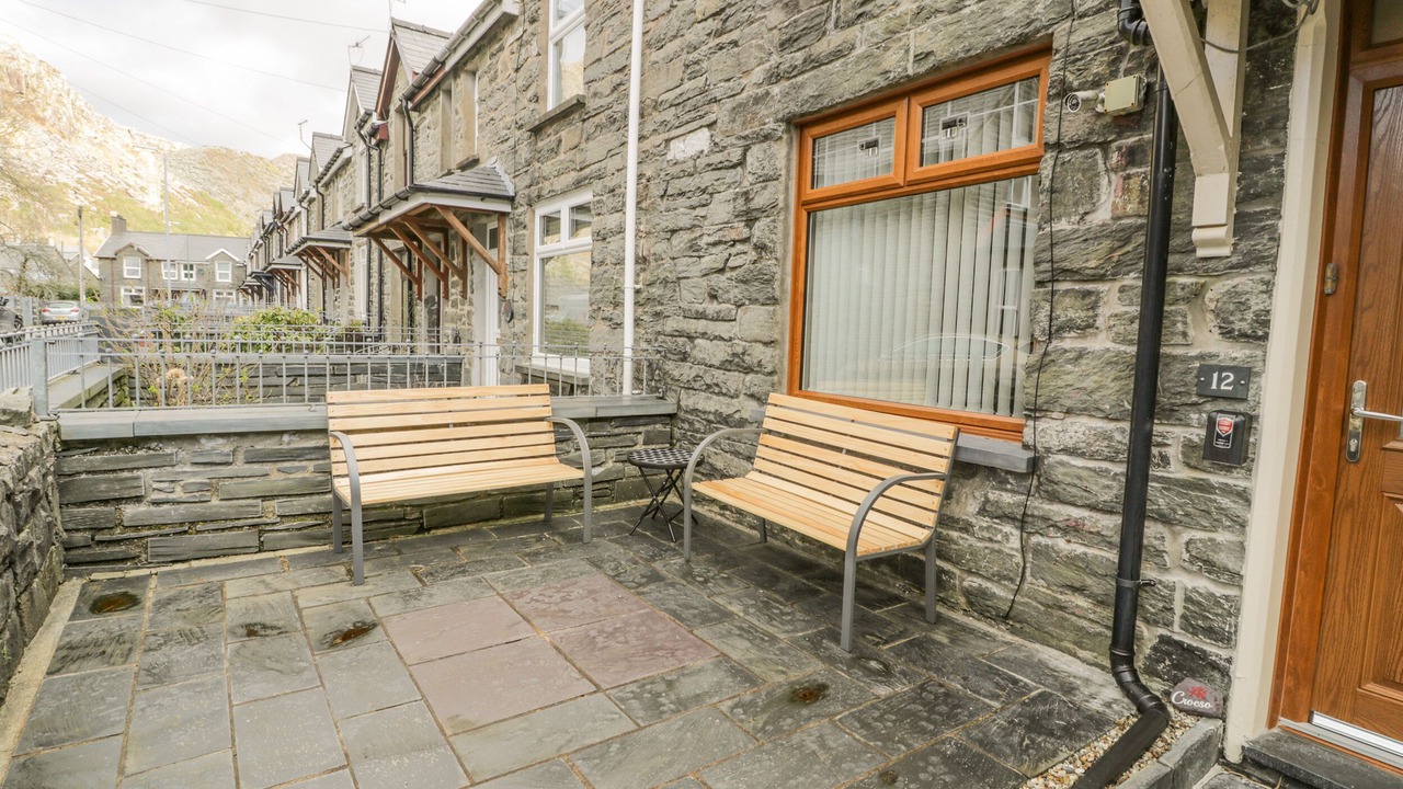 Photo of Patio Balcony in Rhiwbryfdir