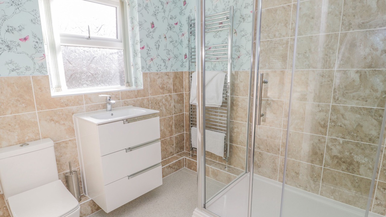 Photo of Bathroom in Rhiwbryfdir