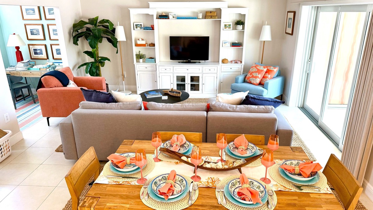 Photo of Livingroom in Rum Point