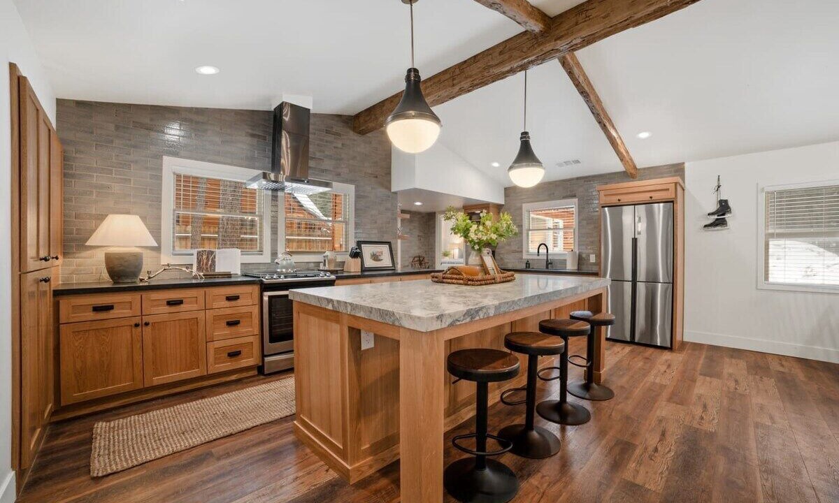 Photo of Kitchen in Tahoe Valley