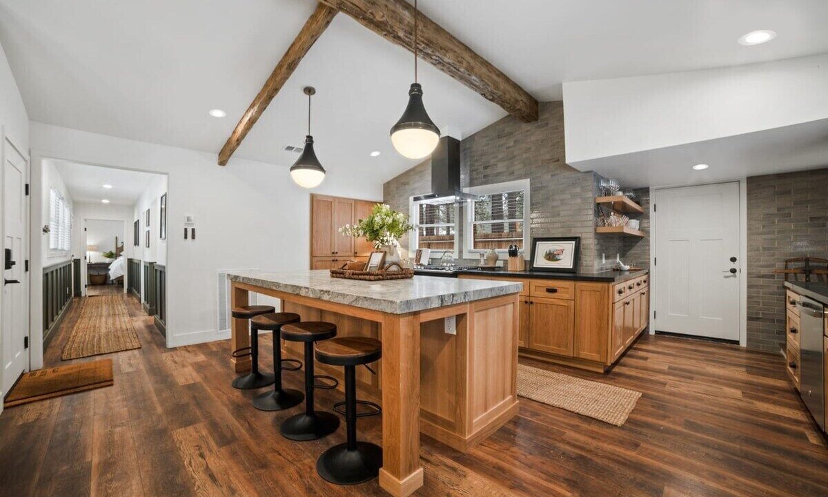 Photo of Kitchen in Tahoe Valley