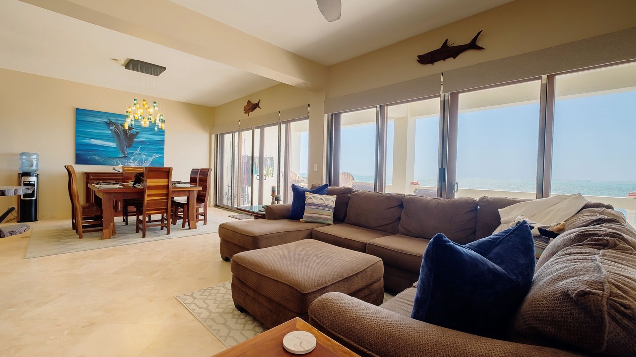 Photo of Livingroom in Boca Ciega