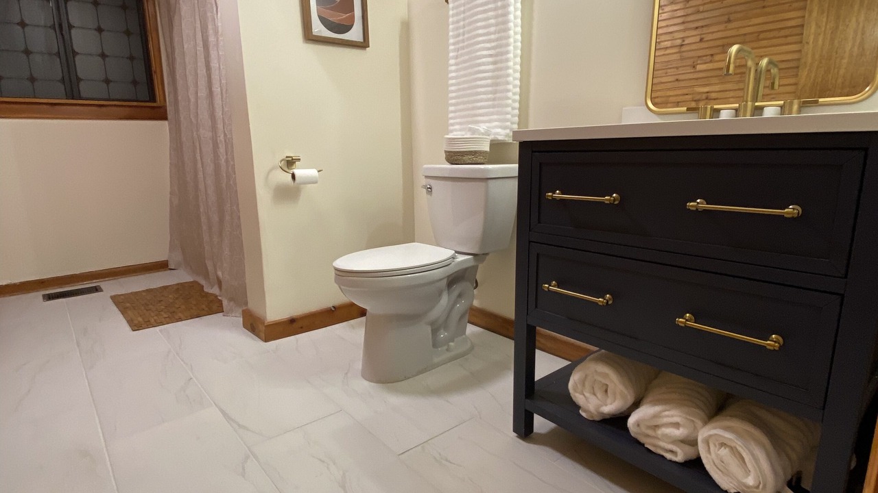 Photo of Bathroom in Tate