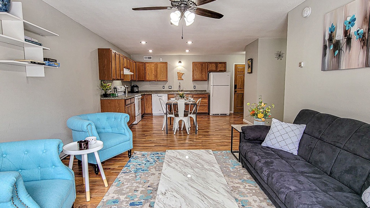 Photo of Livingroom in Lake George