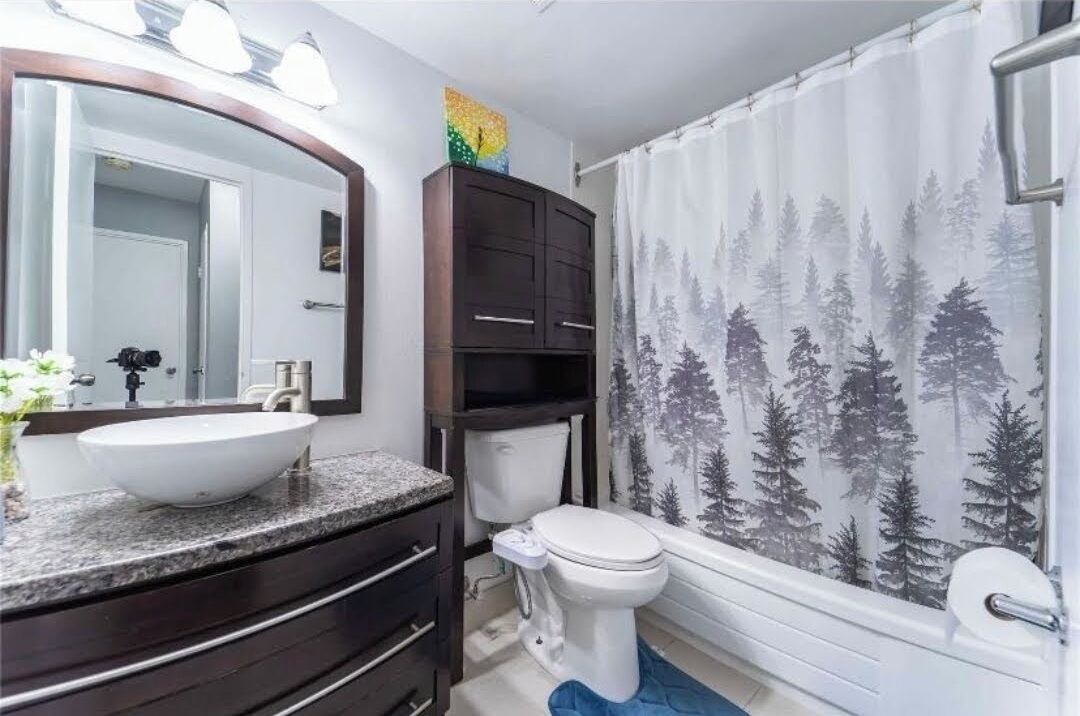 Photo of Bathroom in Humber Summit