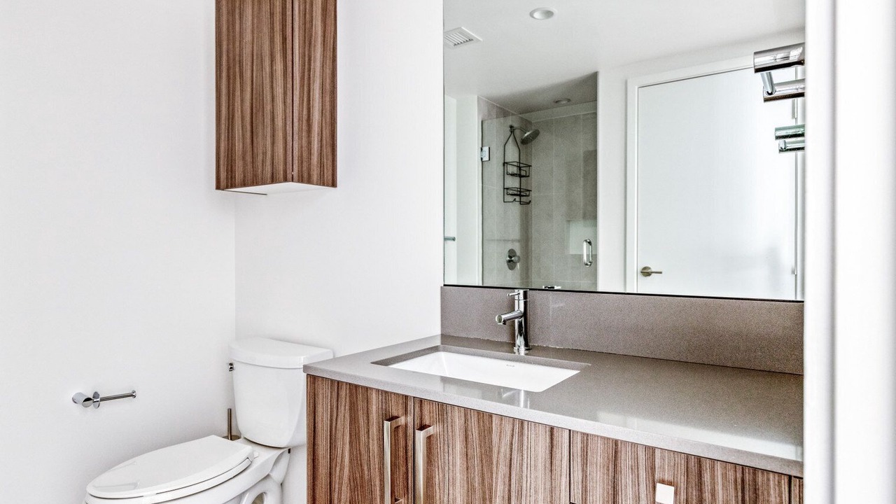 Photo of Bathroom in Shawmut