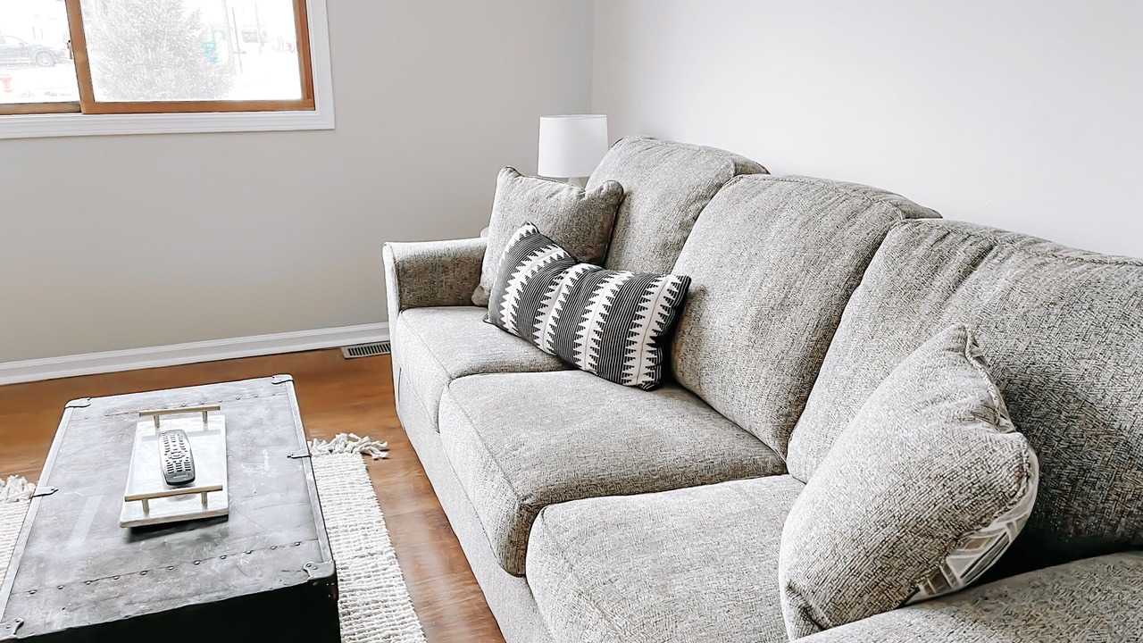 Photo of Livingroom in Grass Lake