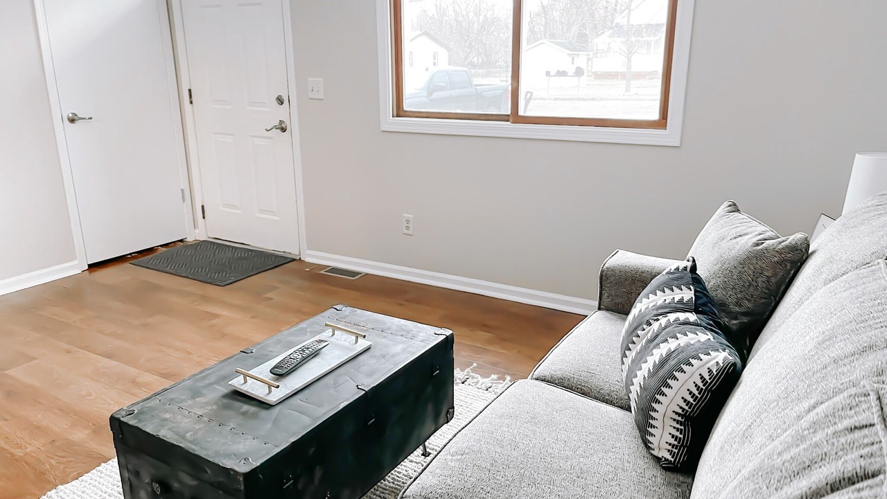 Photo of Livingroom in Grass Lake