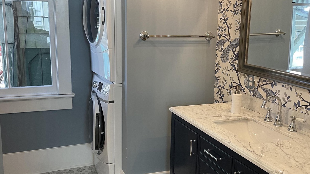 Photo of Bathroom in Metropolitan