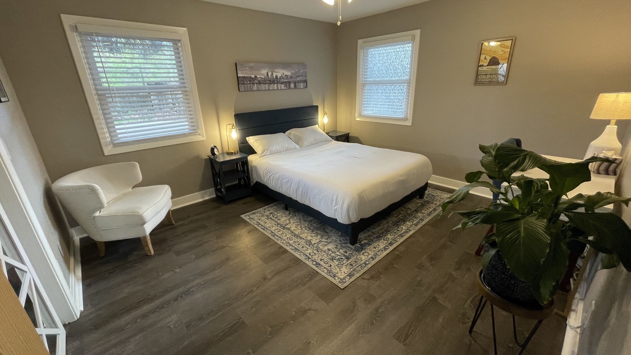 Photo of Bedroom in Bull Mountain