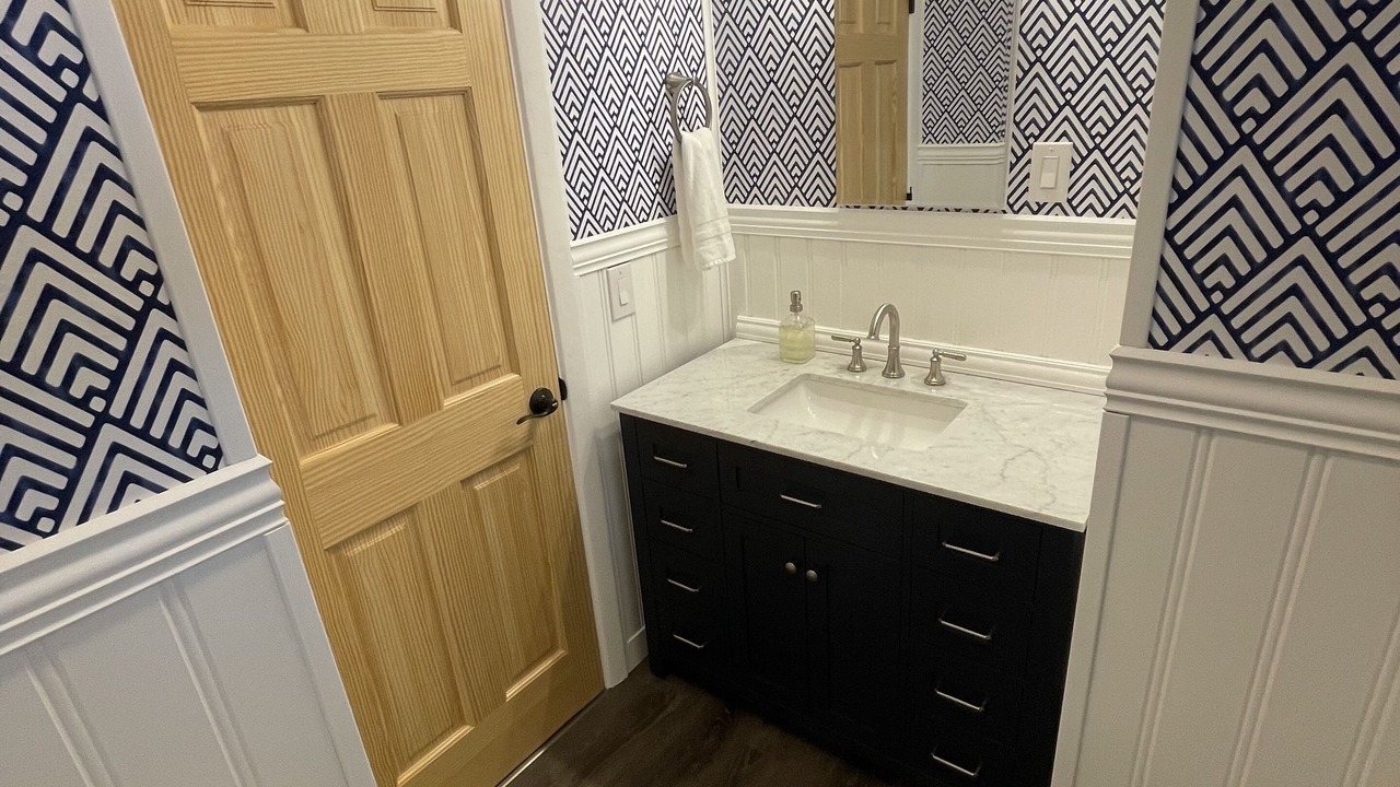 Photo of Bathroom in Bull Mountain