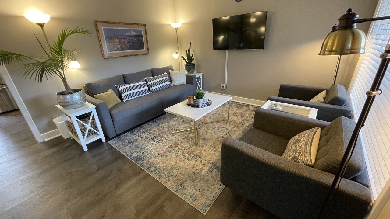 Photo of Livingroom in Bull Mountain