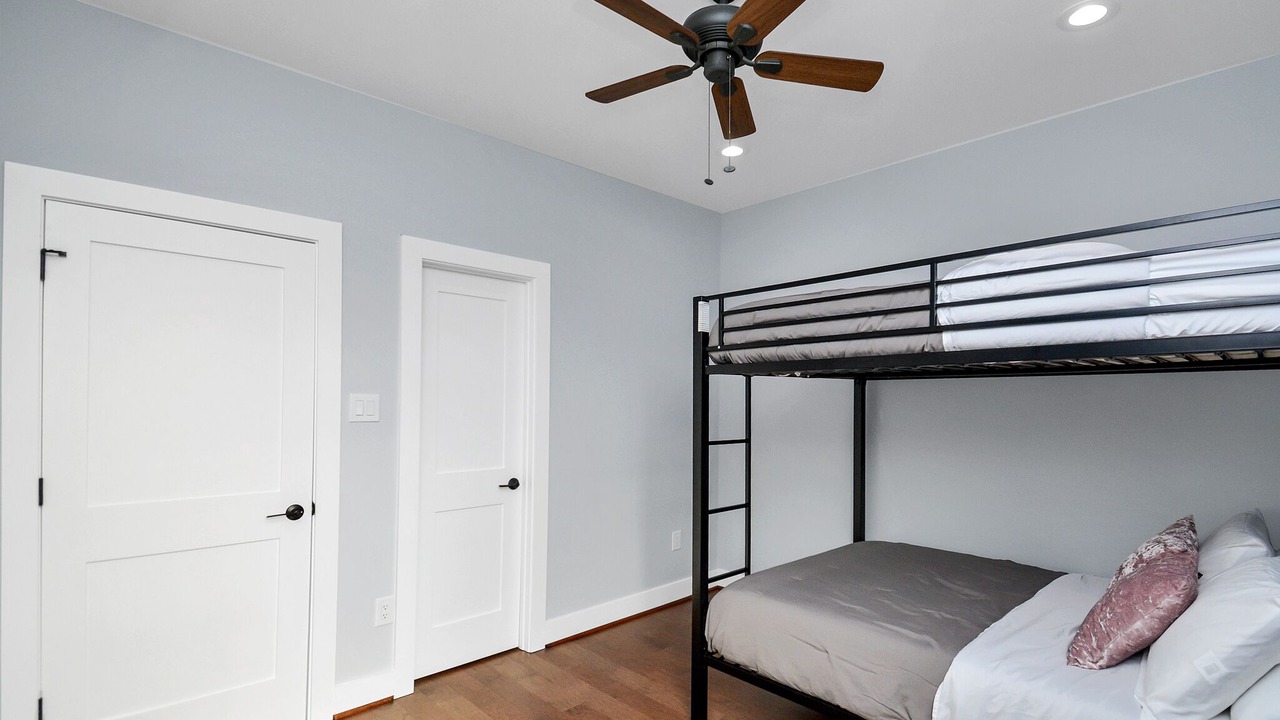 Photo of Bedroom in Riverside Terrace
