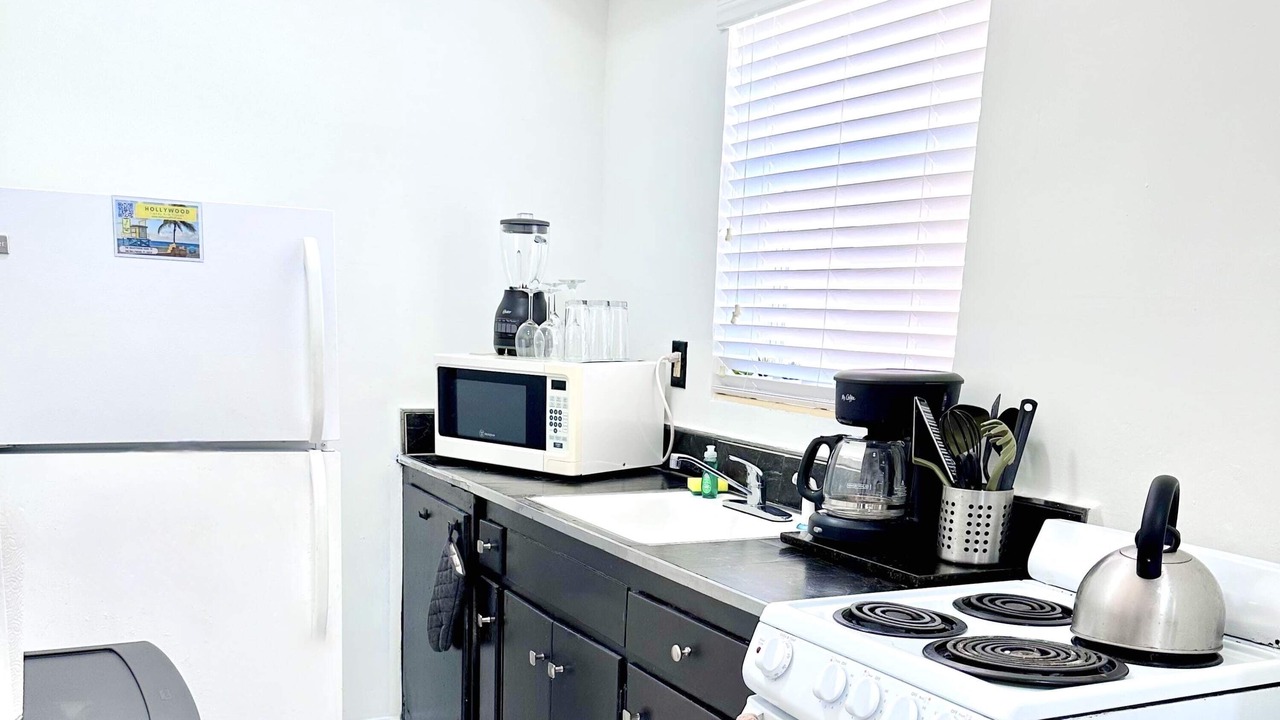 Photo of Kitchen in Hollywood South Central Beach