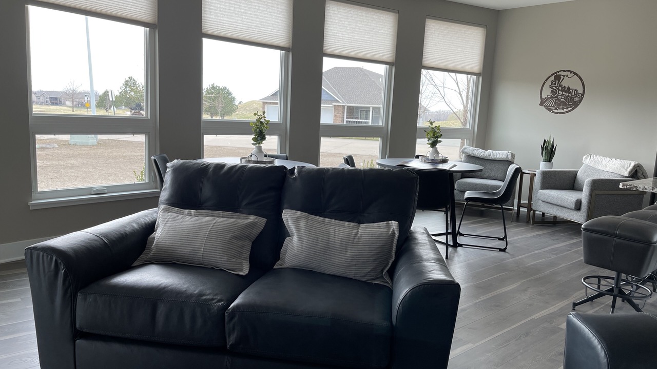 Photo of Livingroom in Newton