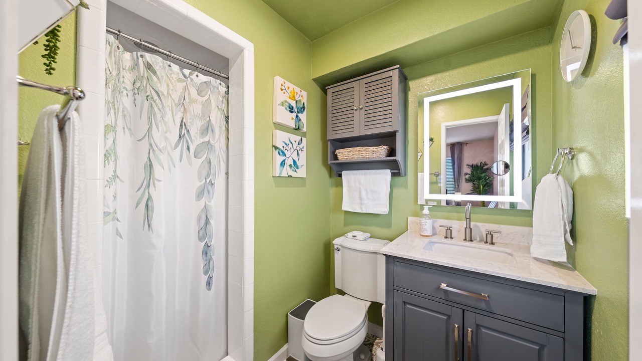 Photo of Bathroom in Canyon Lake