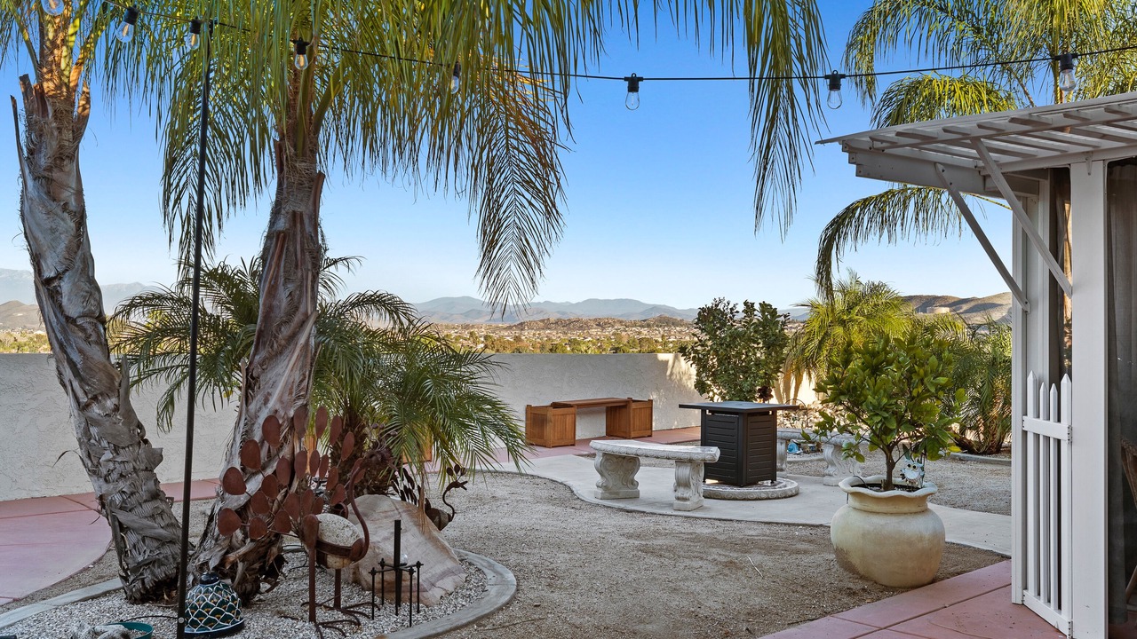 Photo of Patio Balcony in Canyon Lake