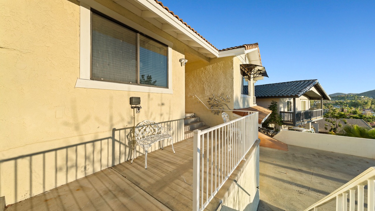 Photo of Patio Balcony in Canyon Lake