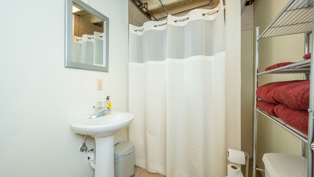Photo of Bathroom in Waveland Park