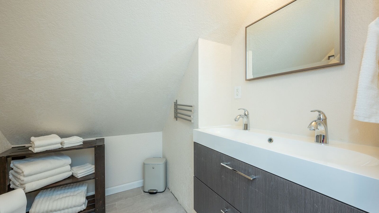 Photo of Bathroom in Waveland Park