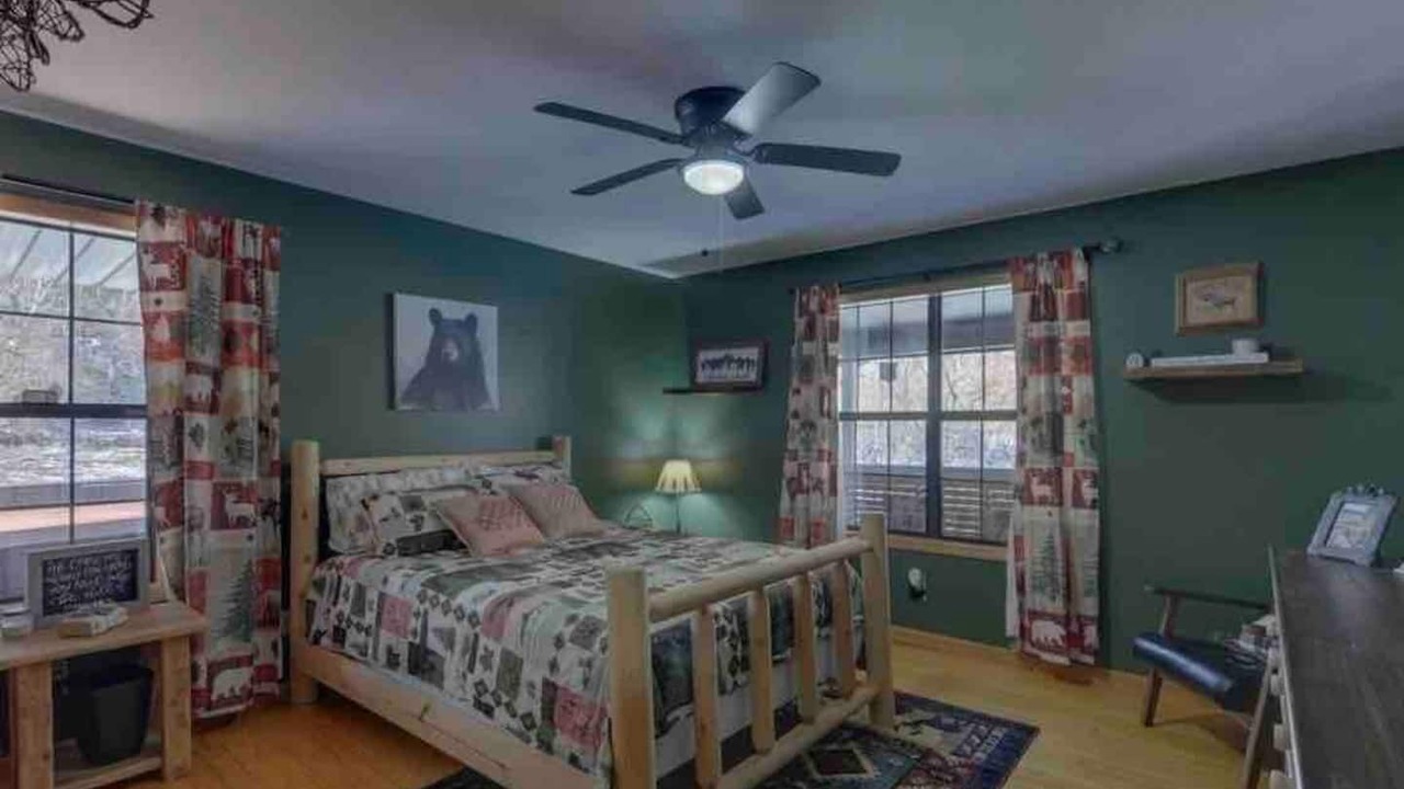 Photo of Bedroom in Tate