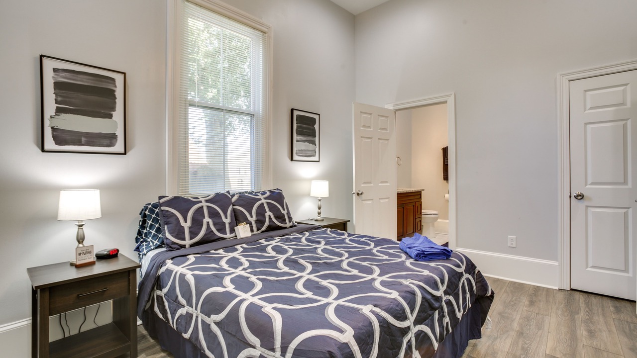 Photo of Bedroom in Esplanade Ridge