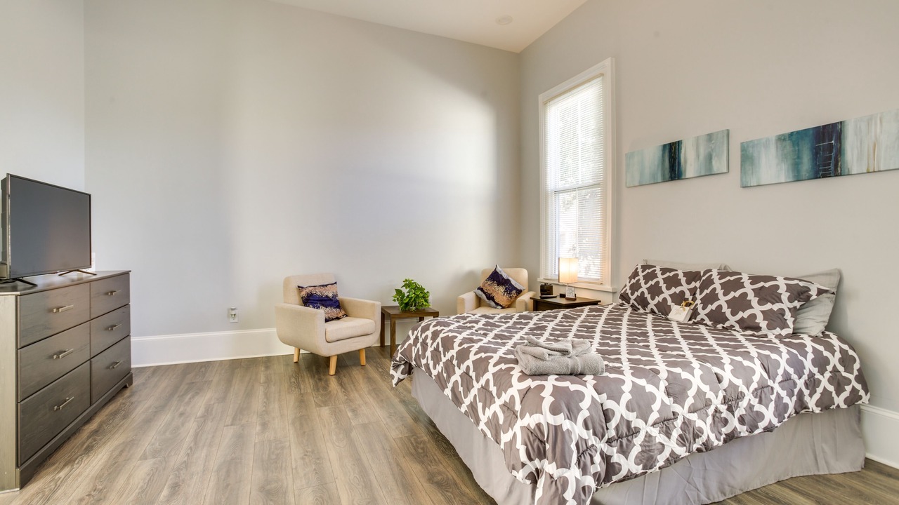 Photo of Bedroom in Esplanade Ridge