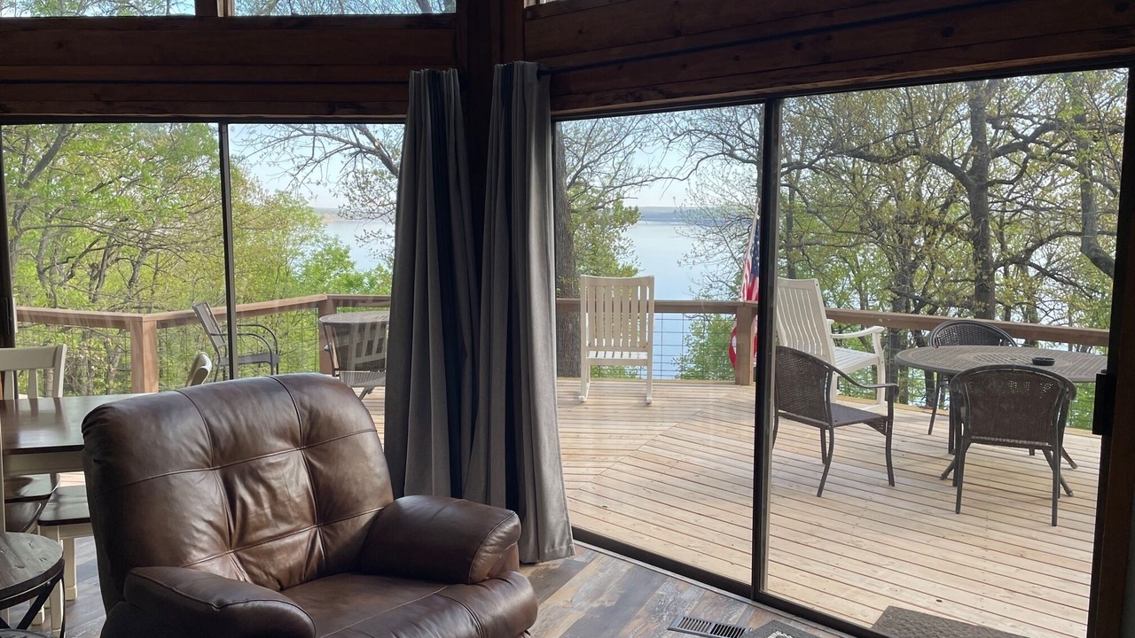 Photo of Livingroom in Wagoner