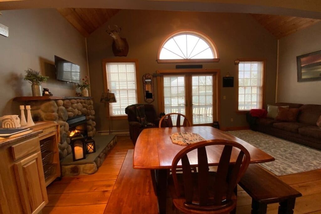Photo of Livingroom in Caroga Lake