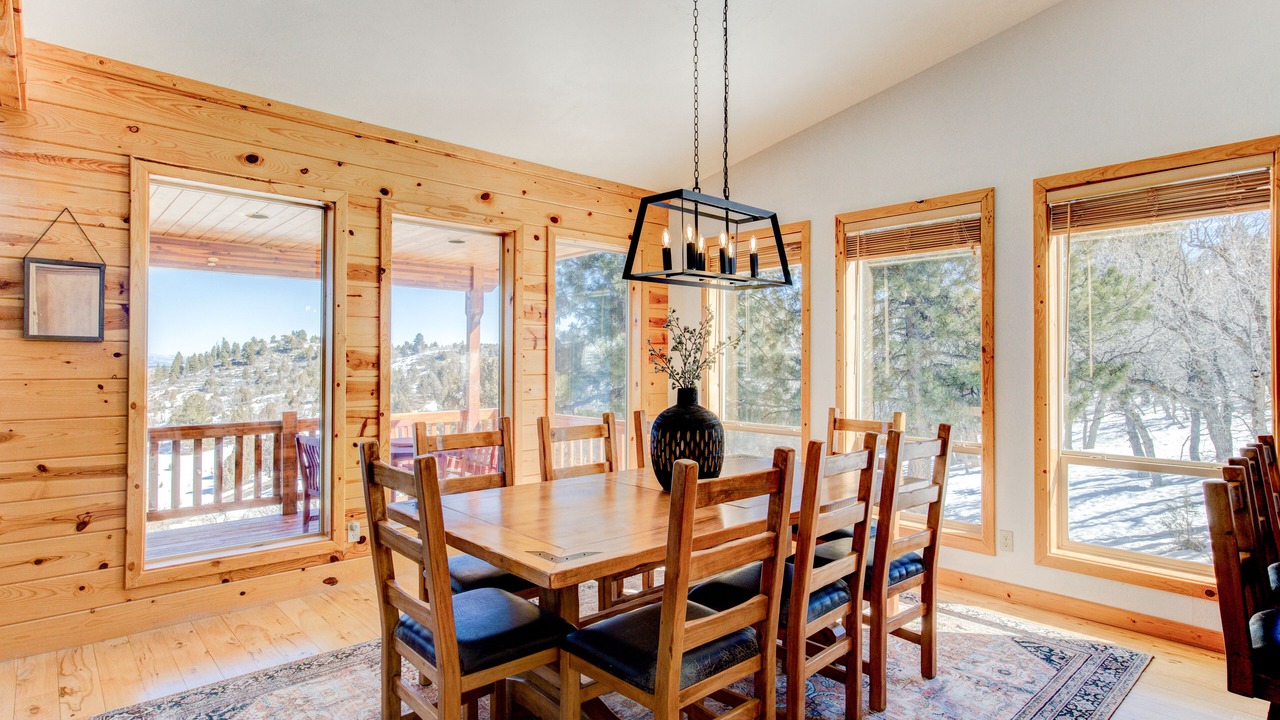 Photo of Bedroom in Mammoth Creek