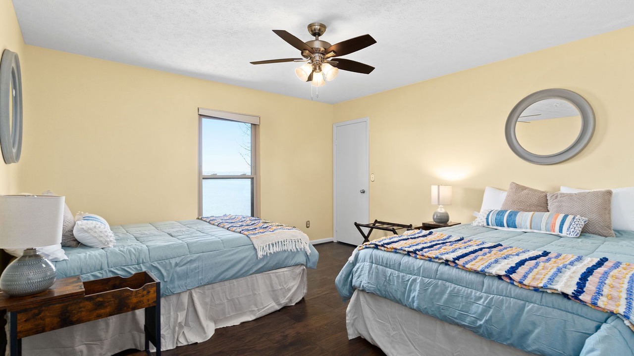 Photo of Bedroom in Stewart