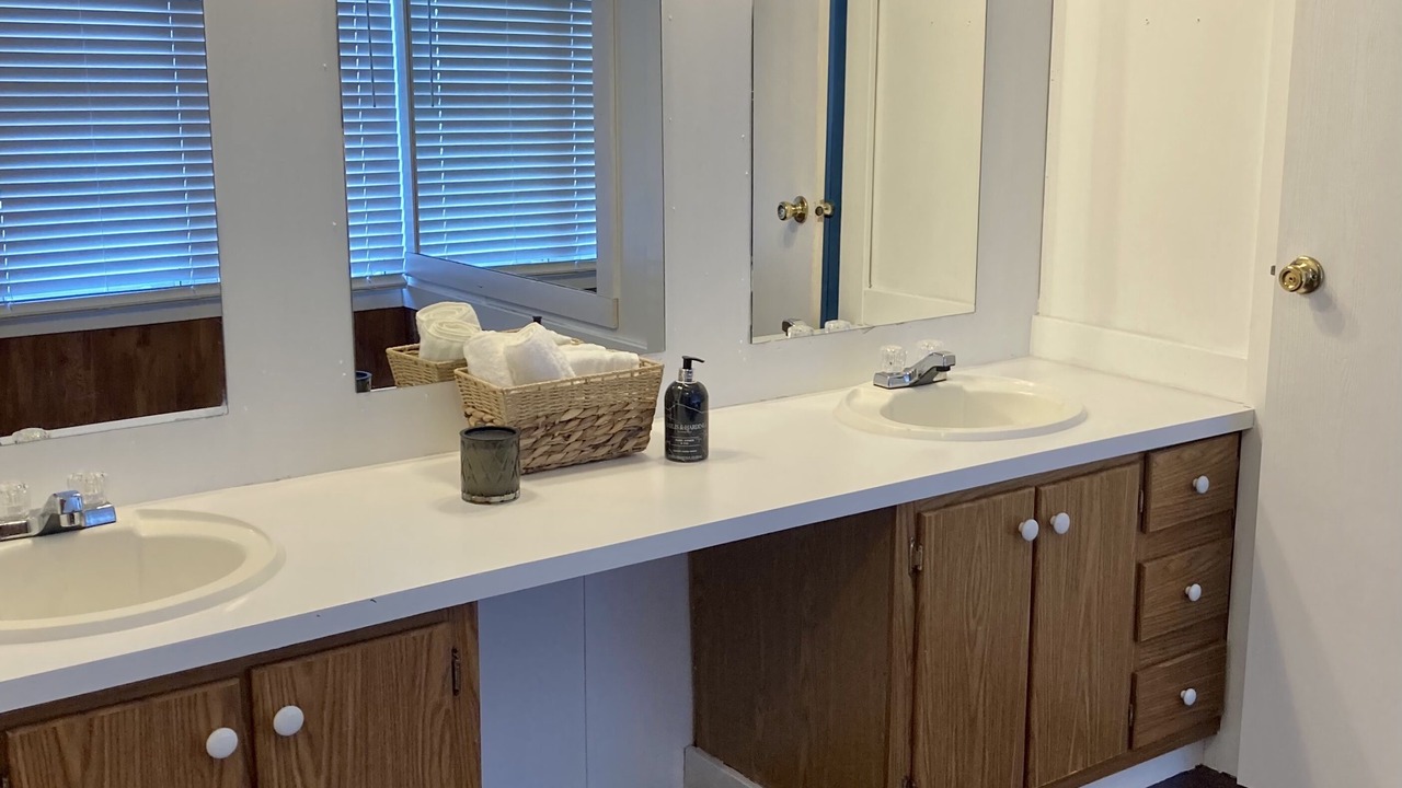 Photo of Bathroom in Knippa