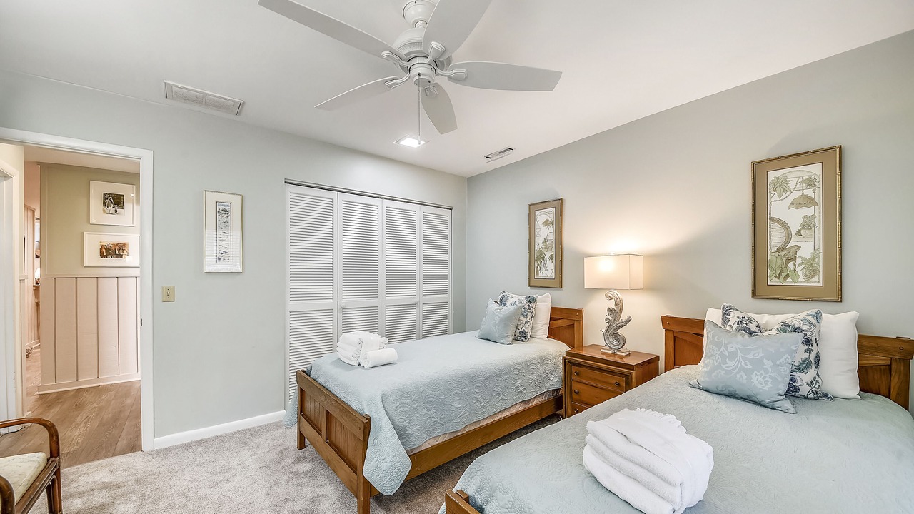 Photo of Bedroom in Oceanside