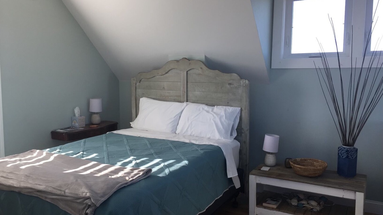 Photo of Bedroom in Cedar Island