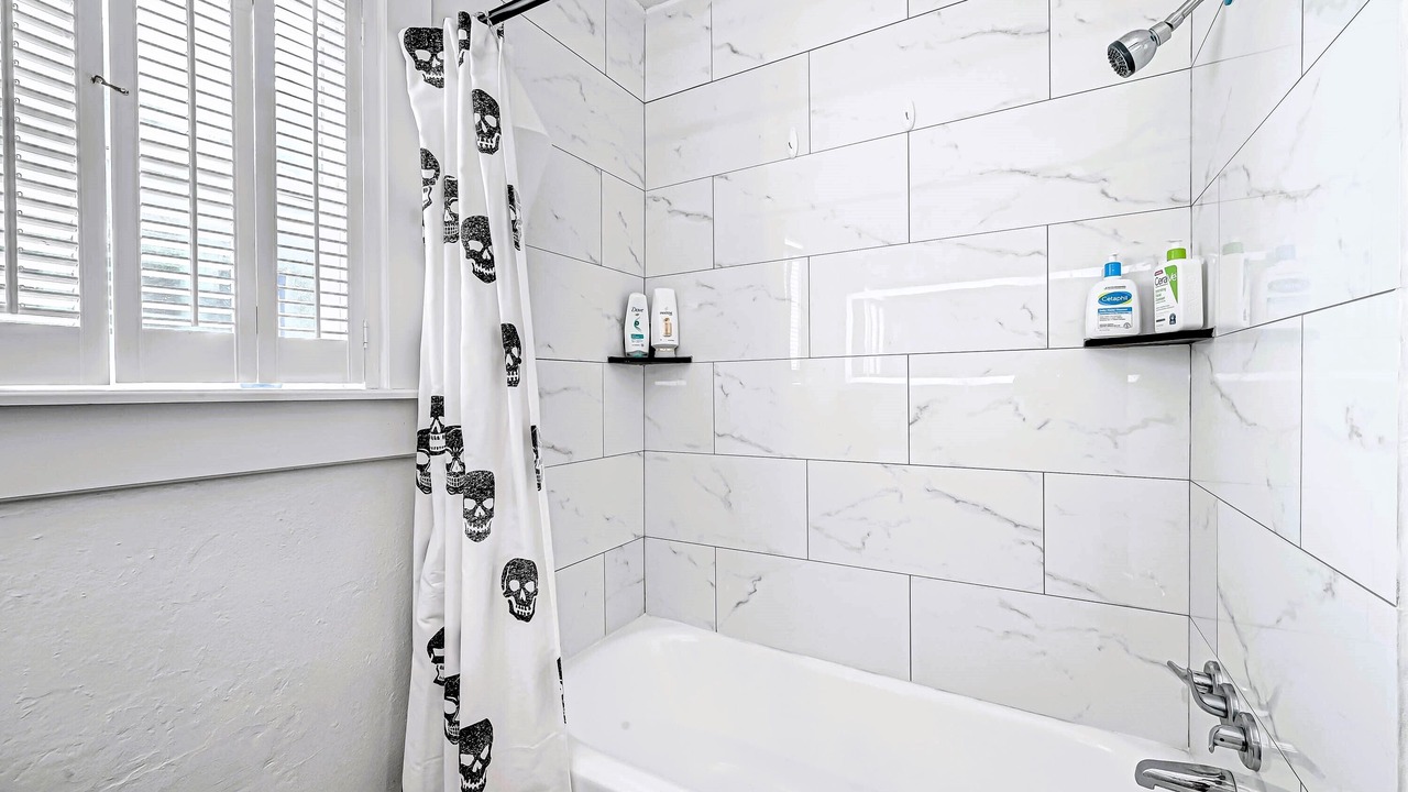 Photo of Bathroom in Hyde Park