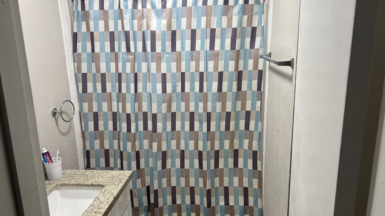 Photo of Bathroom in Miramar