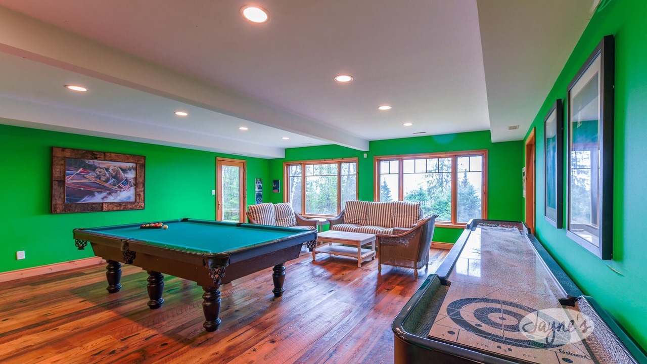 Photo of Bedroom in Baysville