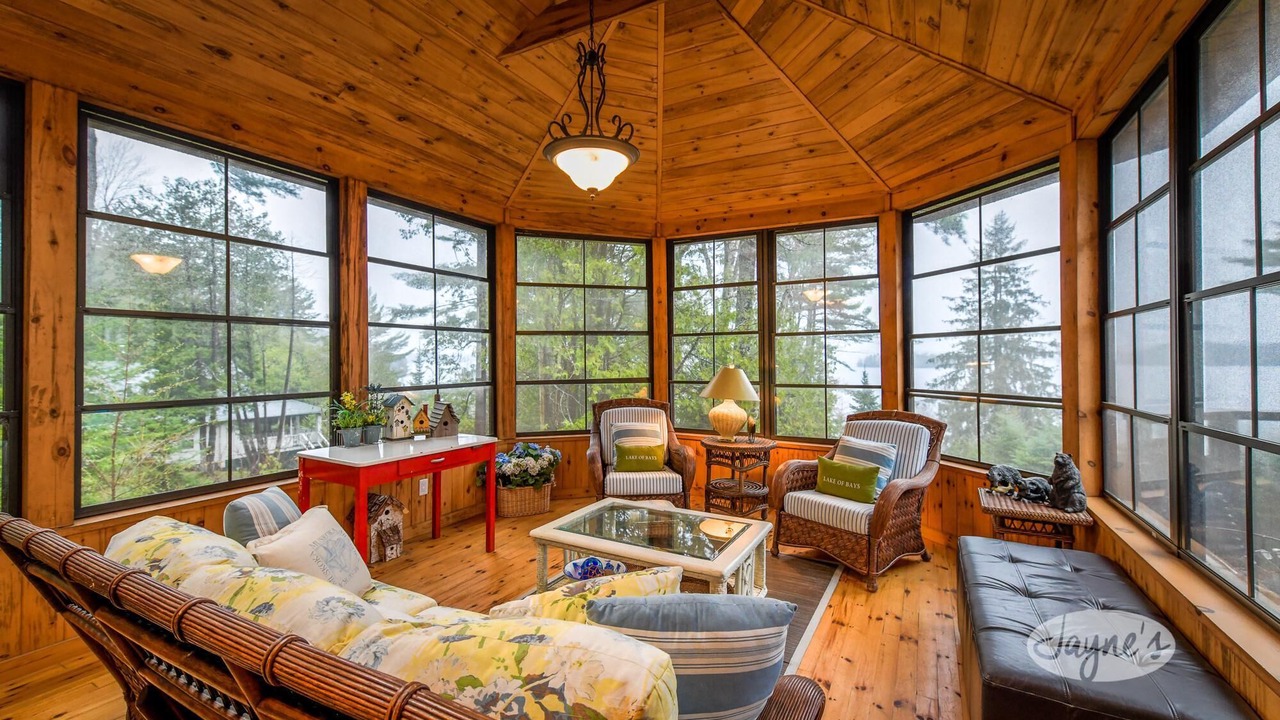 Photo of Bedroom in Baysville