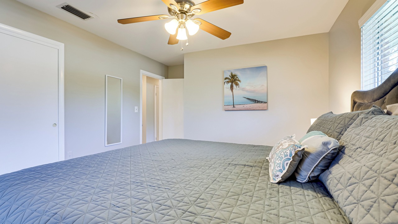 Photo of Bedroom in Orient Park