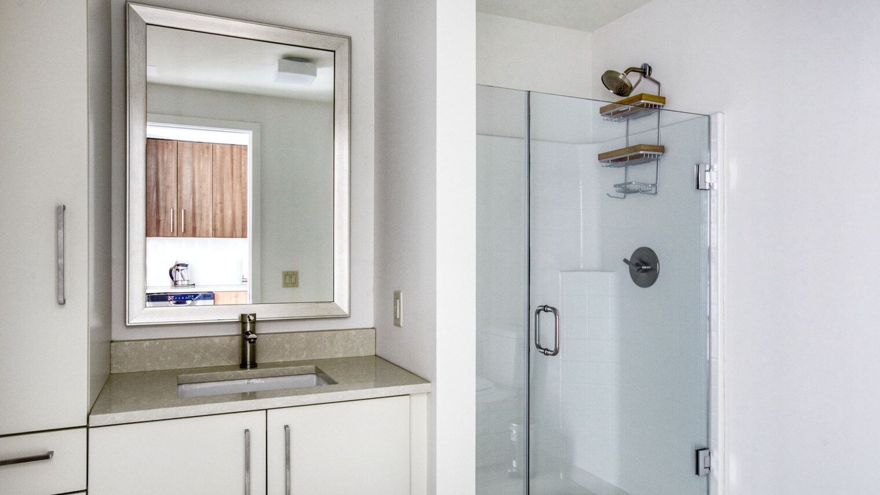 Photo of Bathroom in Shawmut